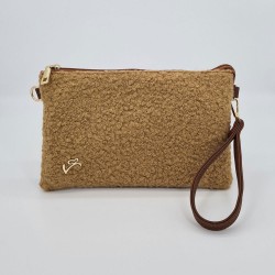 ΤΣΑΝΤΑ ΧΕΙΡΟΣ