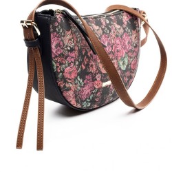 ΤΣΑΝΤΑ ΩΜΟΥ